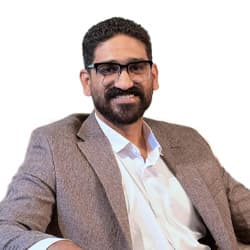 إسلام سعيد — محاسب أول · مدرب معتمد على ERP و Power BI